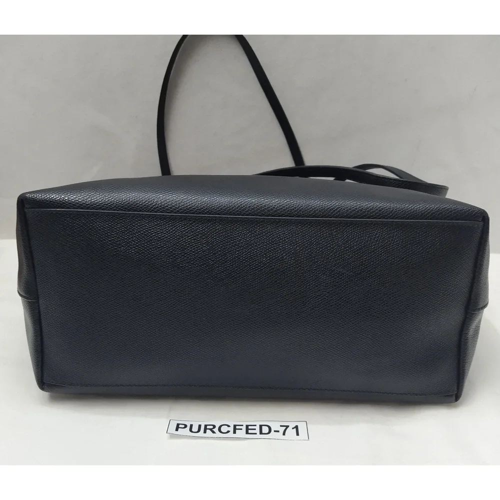 Coach Black Leather Double Handles Zipper Closure Tote Bag